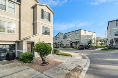 4405 Tuscan Loon Drive, Townhouse with 3 bedrooms, 2 bathrooms and null parking in Tampa FL | Image 3