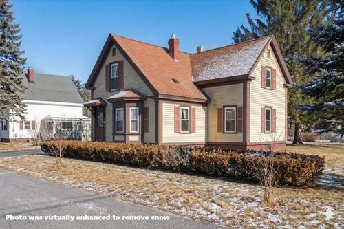 129 Whittier Rd, Haverhill, MA, 01830-1631 | Card Image