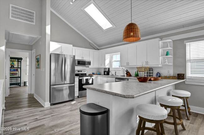 B - 440 Causeway Dr, Condo with 3 bedrooms, 3 bathrooms and 1 parking in Wrightsville Beach NC | Image 14