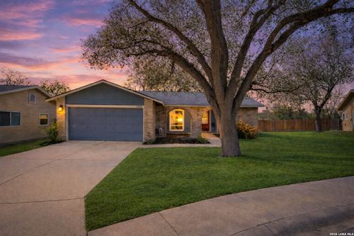 7106 Comanche Rdg, Converse, TX, 78109-2719 | Card Image
