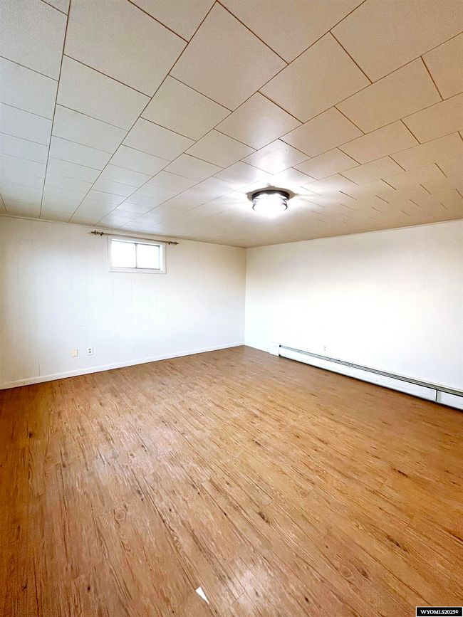 204 N 7 Th St, House other with 5 bedrooms, 2 bathrooms and null parking in Saratoga WY | Image 20
