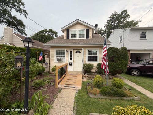 840 Brookside Avenue, Keyport, NJ, 07735 | Card Image