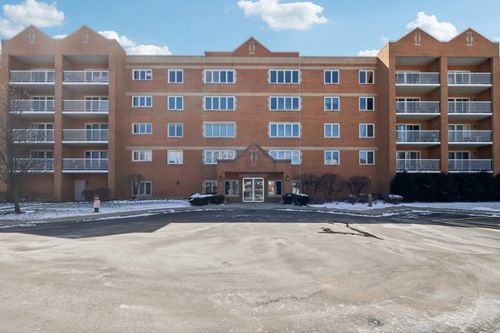 apt-505-7450 N Waukegan Rd, Niles, IL, 60714-4345 | Card Image