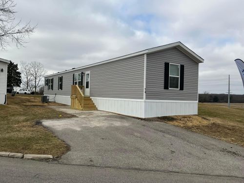 74-1330 Hanover Rd, Delaware, OH, 43015-9074 | Card Image