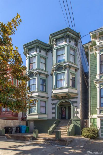 738-742 Treat Avenue, Home with 6 bedrooms, 3 bathrooms and null parking in San Francisco CA | Image 1