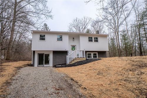 23095 Foster Rd, Wellington, OH, 44090-9658 | Card Image