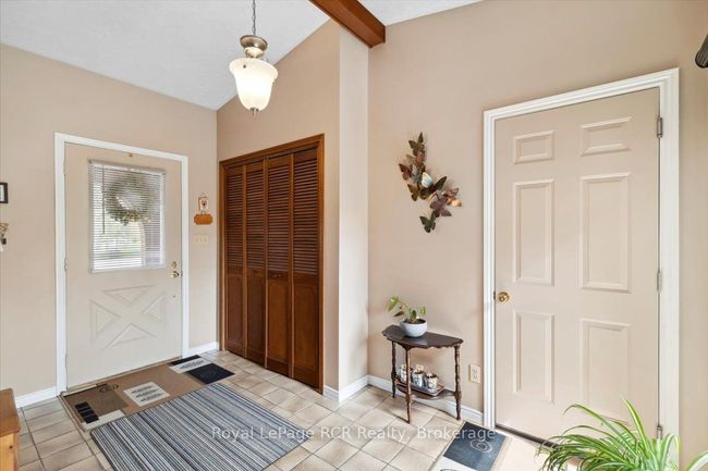 371 4 Th Ave, House other with 4 bedrooms, 2 bathrooms and 6 parking in Hanover ON | Image 4
