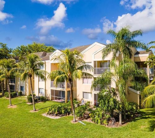 apt-390-5720 Rock Island Rd, Tamarac, FL, 33319-2872 | Card Image
