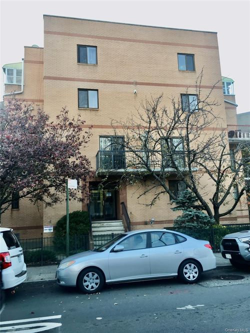 apt-1a-68 41st Ave, Woodside, NY, 11377-3864 | Card Image