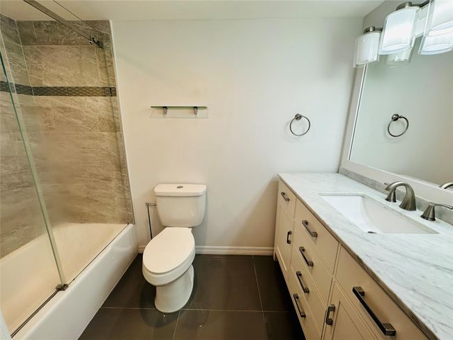 APT-2010 - 750 N Ocean Blvd, Condo with 2 bedrooms, 2 bathrooms and null parking in Pompano Beach FL | Image 28
