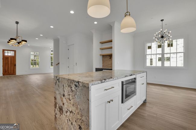 350 Sugarview Rd, Townhouse with 4 bedrooms, 5 bathrooms and null parking in Sugar Hill GA | Image 13