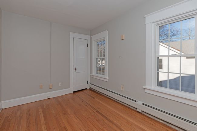 Secondary bedroom | Image 7