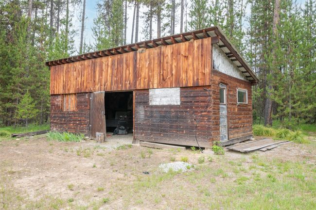 View of outbuilding | Image 28