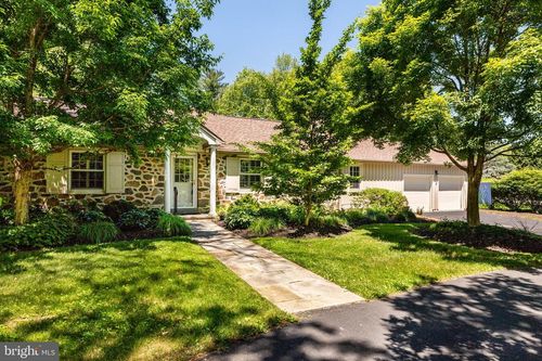 223 Upper Gulph Rd, WAYNE, PA, 19087 | Card Image