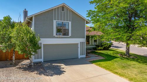 10 Spruce Ct, Parachute, CO, 81635-9503 | Card Image
