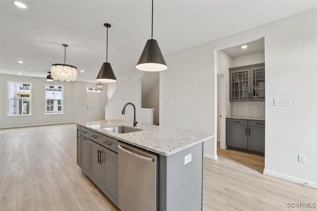 120 That Way, Townhouse with 3 bedrooms, 4 bathrooms and null parking in Midlothian VA | Image 16