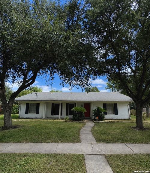 2406 Bon Aire Ave, Victoria, TX, 77901-4467 | Card Image