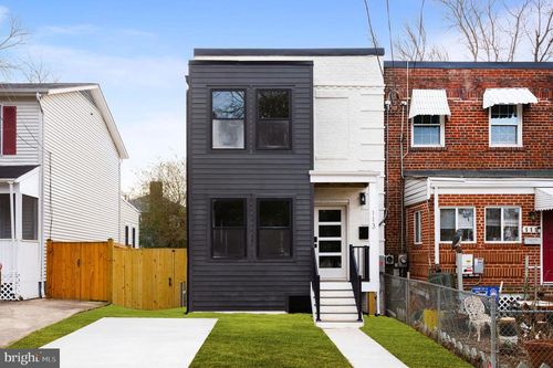 113 Clifford Ave, ALEXANDRIA, VA, 22305-2704 | Card Image