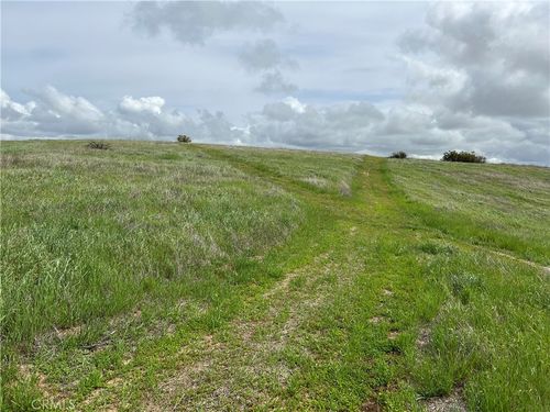 5160 Needs Rd, Paso Robles, CA, 93446 | Card Image