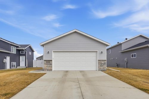 6769 70th Ave S, Horace, ND, 58047-9577 | Card Image