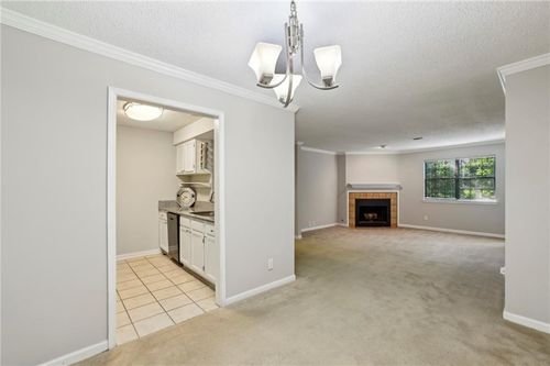 511 Barrington Hills Dr, Sandy Springs, GA, 30350-6504 | Card Image