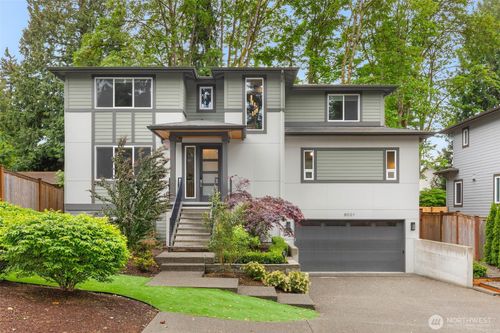 8021 Ne 127th Ln, Kirkland, WA, 98034-2614 | Card Image