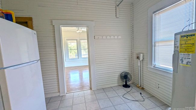 34970 AND 34900 Smithson Valley Rd, House other with 3 bedrooms, 4 bathrooms and null parking in Bulverde TX | Image 22