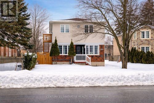 3325 Ellesmere Rd, Scarborough, ON, M1C1H1 | Card Image