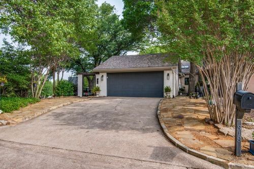 318 Columbia Dr, Rockwall, TX, 75032-5705 | Card Image