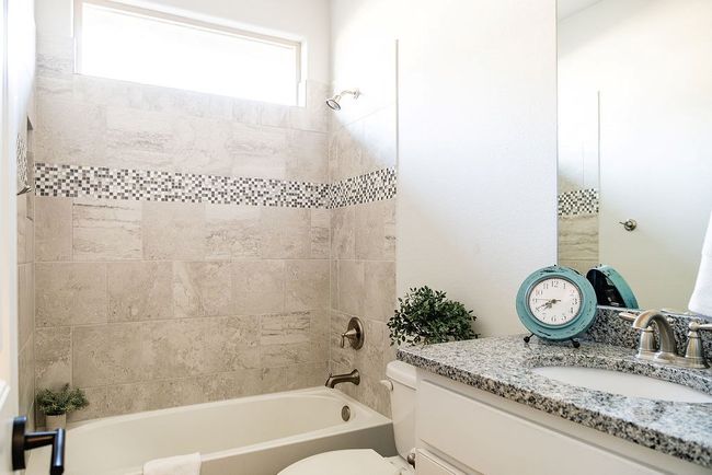 6703 Crown Point Ct, House other with 3 bedrooms, 2 bathrooms and 2 parking in Midland TX | Image 16