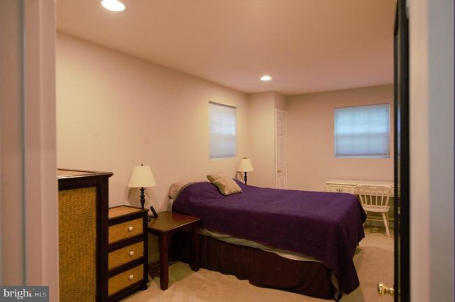 6403 Limerick Ct, House other with 4 bedrooms, 3 bathrooms and null parking in SPRINGFIELD VA | Image 37