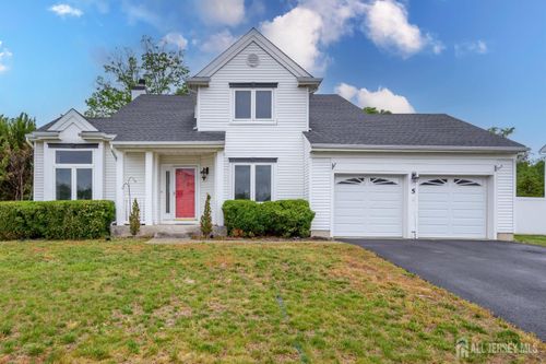 5 Cherrywood Dr, Piscataway, NJ, 08854-6530 | Card Image