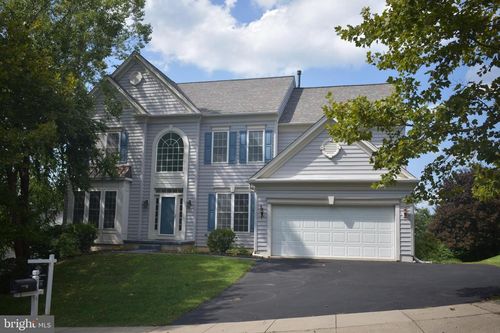 184 Magnolia Dr, CHESTER SPRINGS, PA, 19425-3611 | Card Image
