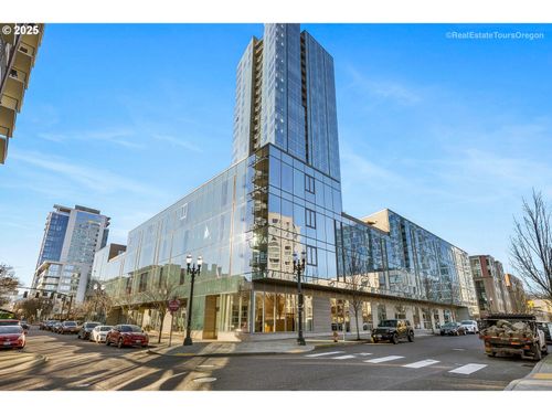 105-1022 Nw Overton St, Portland, OR, 97209-3681 | Card Image