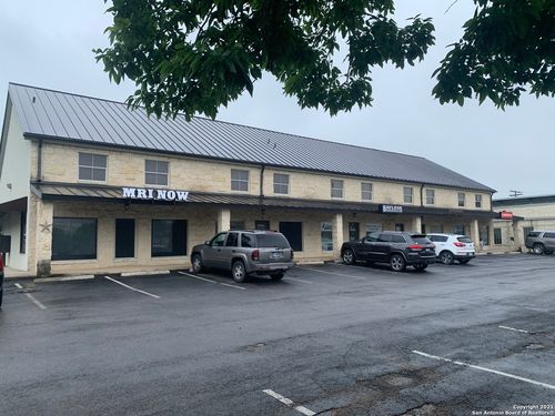 suites-128 W Bandera Rd, Boerne, TX, 78006 | Card Image