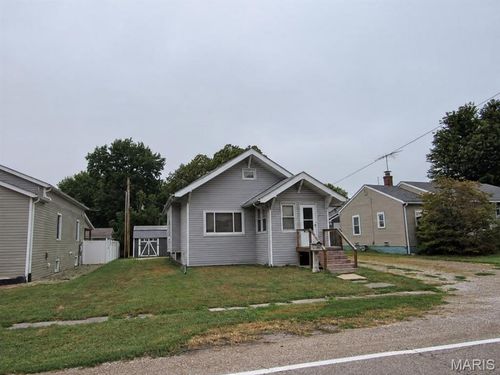 602 Staunton Rd, Gillespie, IL, 62033-1753 | Card Image