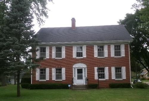 830 Sherwood Dr Nw, Beloit, WI, 53511-5654 | Card Image