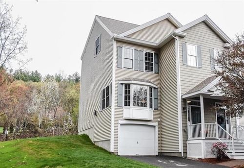 14 Georgetown Dr, Nashua, NH, 03062-4214 | Card Image