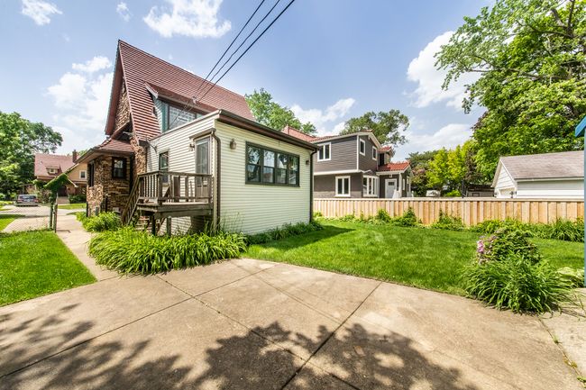 1521 S Prospect Ave, Home with 4 bedrooms, 3 bathrooms and null parking in Park Ridge IL | Image 23