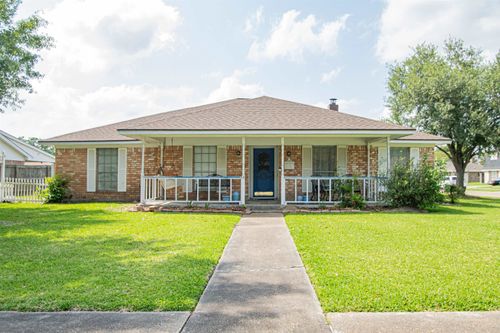 3146 Dogwood Lane, Port Neches, TX, 77651 | Card Image