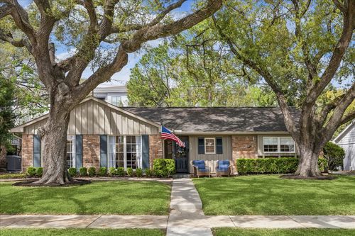 7614 Highmeadow Dr, Houston, TX, 77063-4818 | Card Image