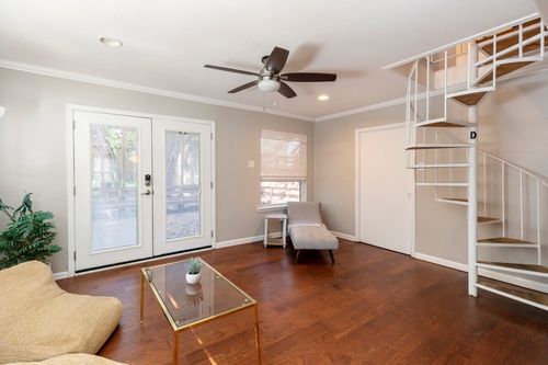 1711 Deerfield Dr, Austin, TX, 78741-3704 | Card Image