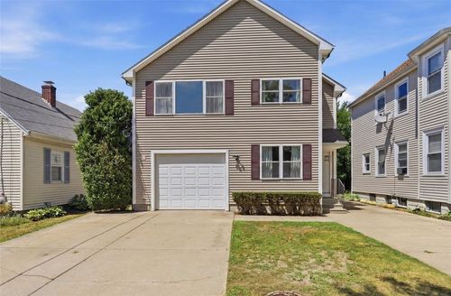 133 Sandringham Ave, Providence, RI, 02908-2313 | Card Image
