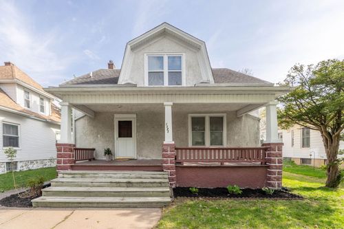 1121 W 15th Street, Davenport, IA, 52804 | Card Image