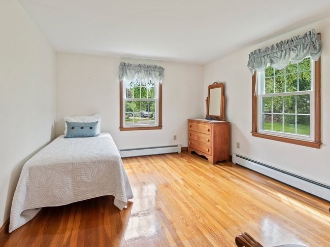 32 Westview Dr, House other with 3 bedrooms, 2 bathrooms and 6 parking in Sutton MA | Image 6