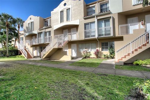 12201-510 Nw 86th Pl, Miami, FL, 33126-6843 | Card Image