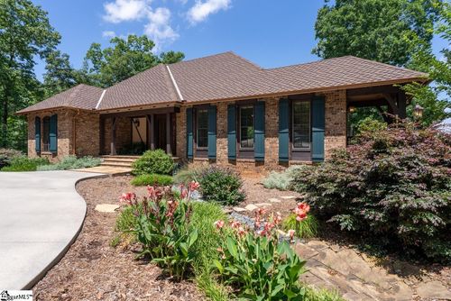 337 Knox Campground Rd, Seneca, SC, 29672-0555 | Card Image