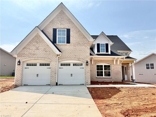 279 Morning Star Dr, Advance, NC, 27006-8016 | Card Image