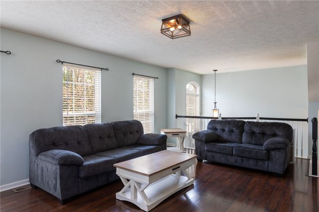 81306 Lost Valley Dr, Condo with 3 bedrooms, 3 bathrooms and 2 parking in Mars PA | Image 8