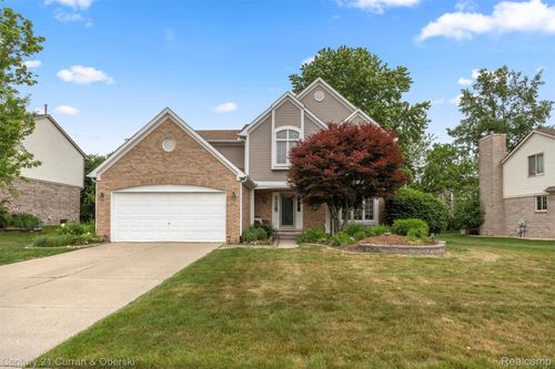 45924 Rockledge Dr, Plymouth, MI, 48170-3562 | Card Image